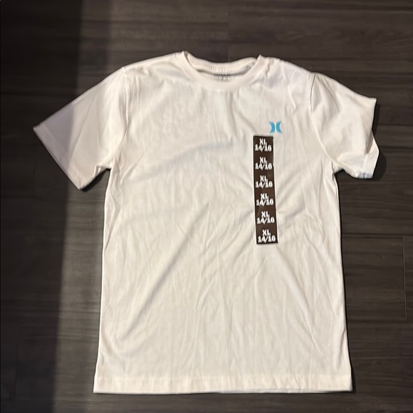 Hurley cream  and Blue Logo  xl Tee - Picture 1 of 3